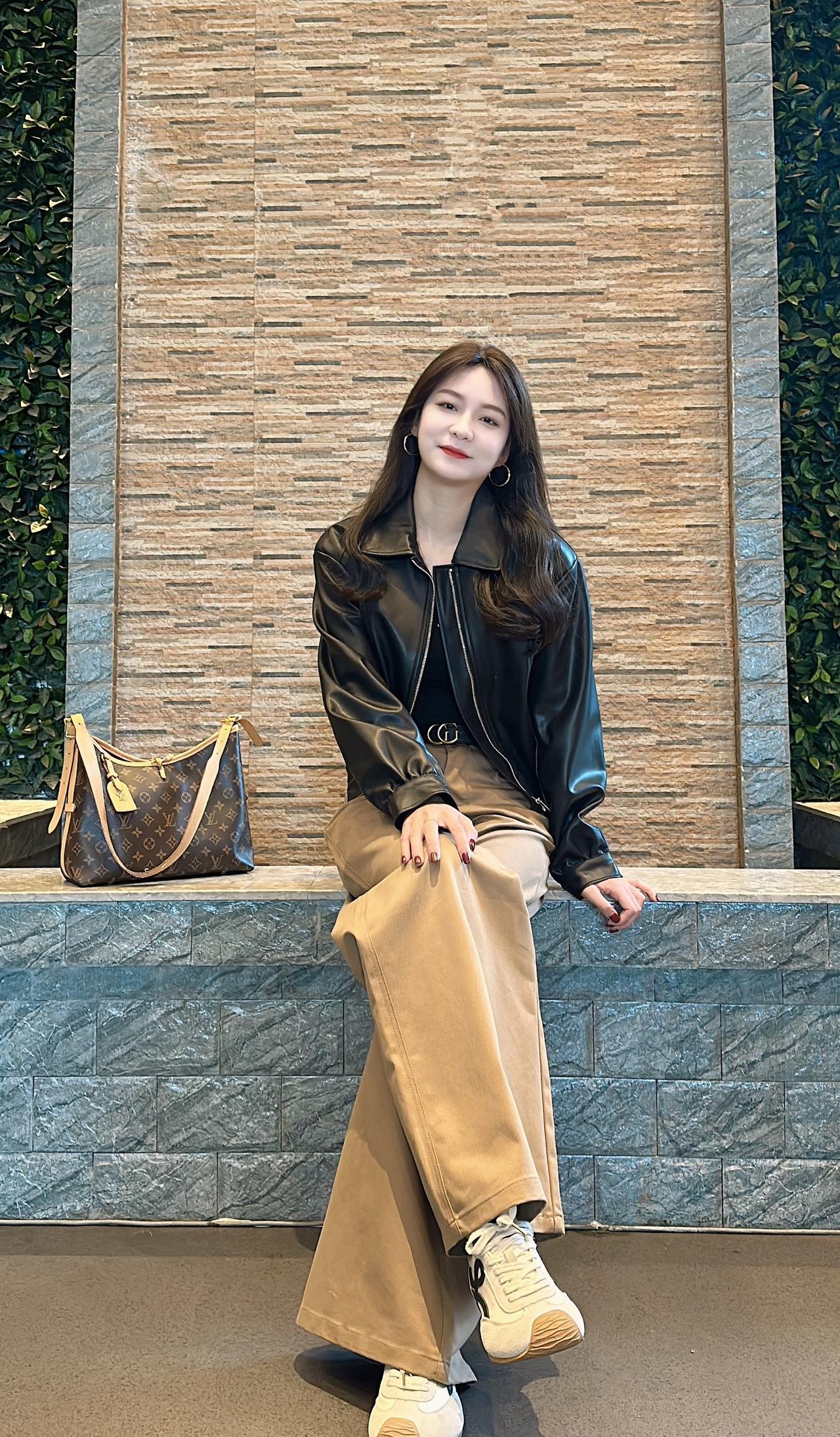 免费的东西，没人会珍惜，包括你的善良和真诚......金钱识人品，时间看人心，真