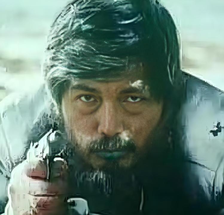 《生命树》胡歌演的玛治县副县长兼巡山队队长多杰，他的原型之一是可可西里生态保护英