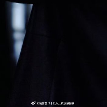 0000善良不是软弱的妥协，而是穿行黑暗仍手持明灯的勇气。当你在舆论漩涡中选择理