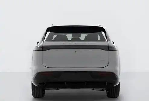 你相信吗？一家去年在全球卖了231万辆SUV的中国品牌，今年要推一款纯电续航17