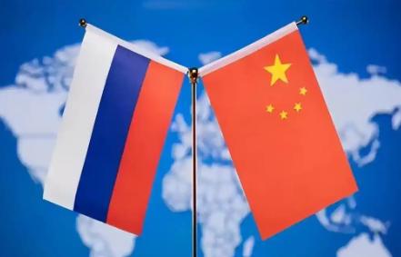 中俄为何要站在一起？其实一位俄罗斯精英已经说出了答案，中国既不是俄罗斯的盟友，也