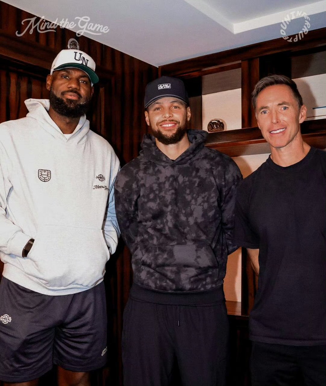 看完Mind the Game新一期了。聊天类的节目完全由谁聊决定。话题随便，有