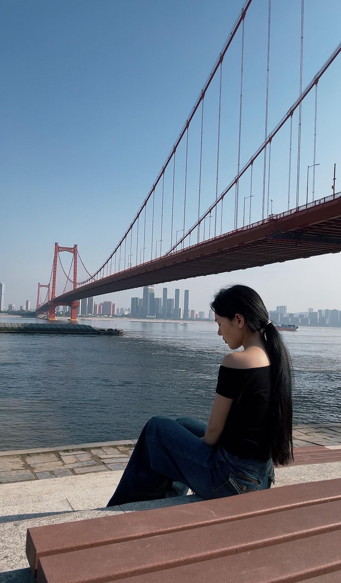 我本身就是一个很好的人  谁跟我在一起都会幸福