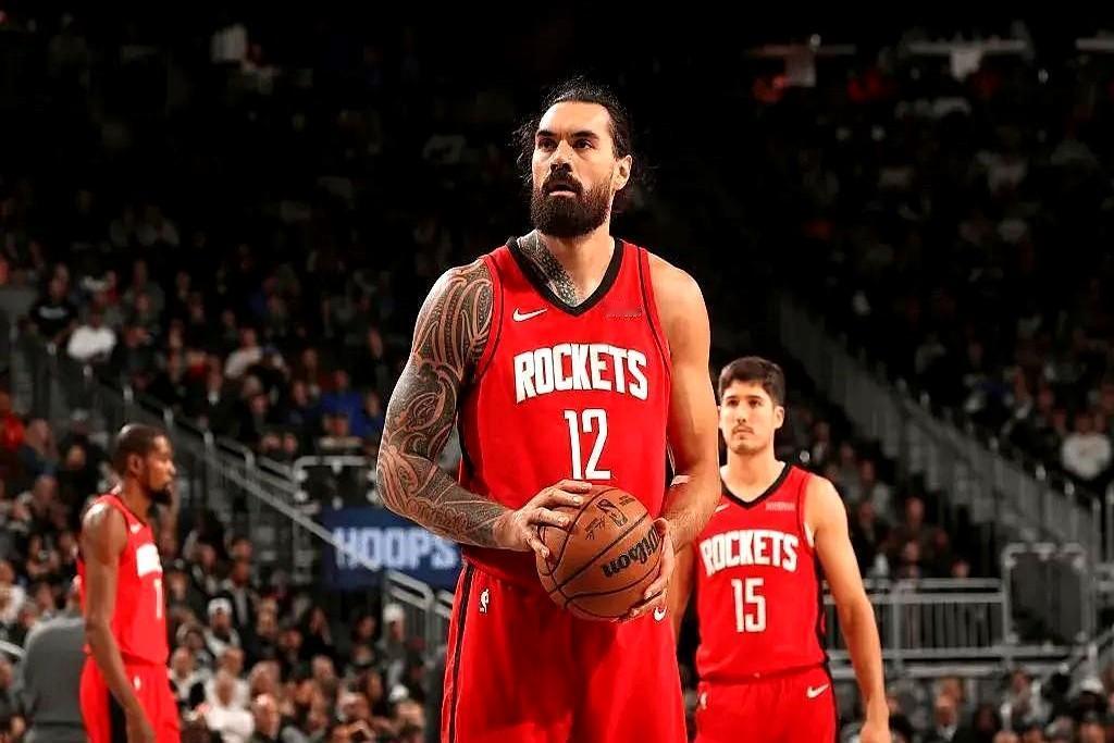 骑士104-114不敌火箭，赛后在谈到球队的篮板问题时，亨特说的没错。今天火箭篮