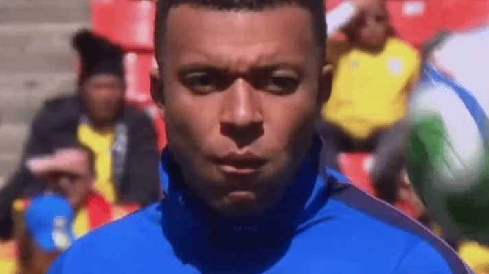 依旧晒皱皱脸腮腮毛茸榛子☀️😣🌰🤏🏽 