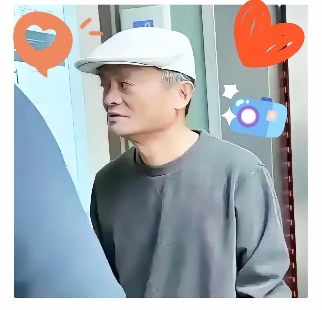 马云今夜大概很难入睡。

陪伴他三十四年的老友陈伟走了，就在1月12日。追悼会上