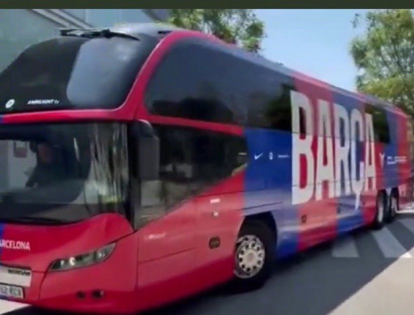 球员们已经回到了巴萨体育中心，下次训练将在周六进行#巴萨# ​​​