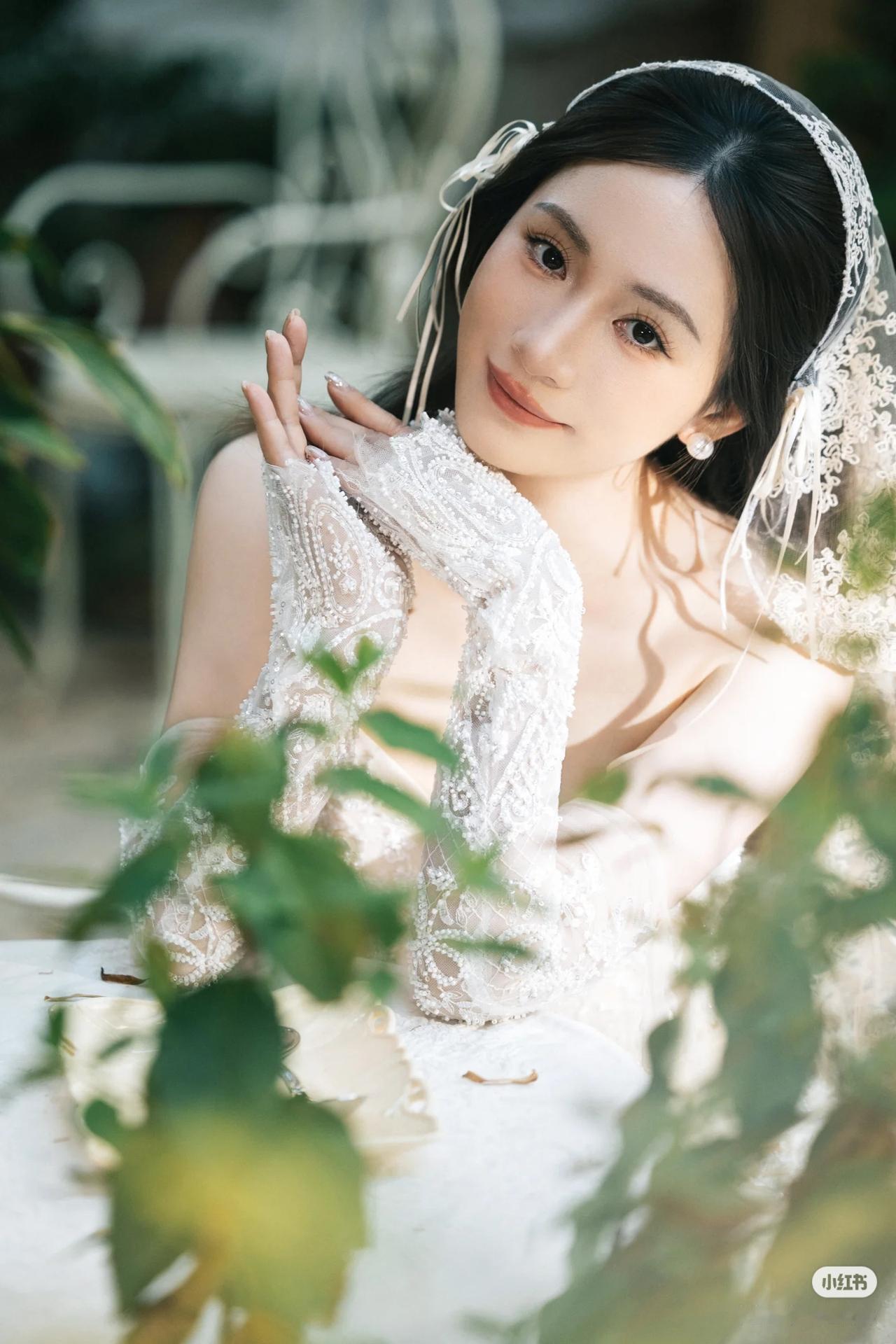 晒图笔记大赛美女穿搭写真