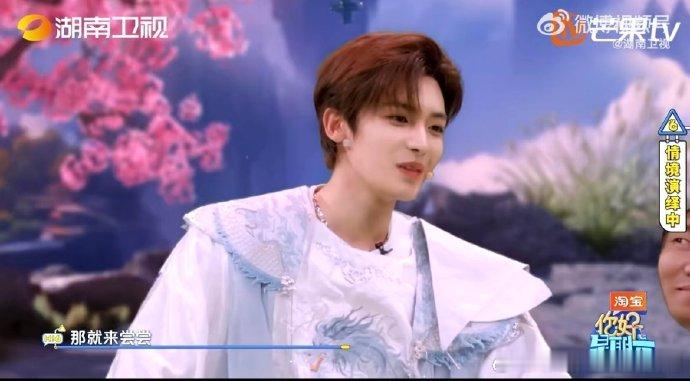 侯明昊临场应变能力好强你好星期六不得不夸侯明昊的临场应变，节目里面对各种环节的变
