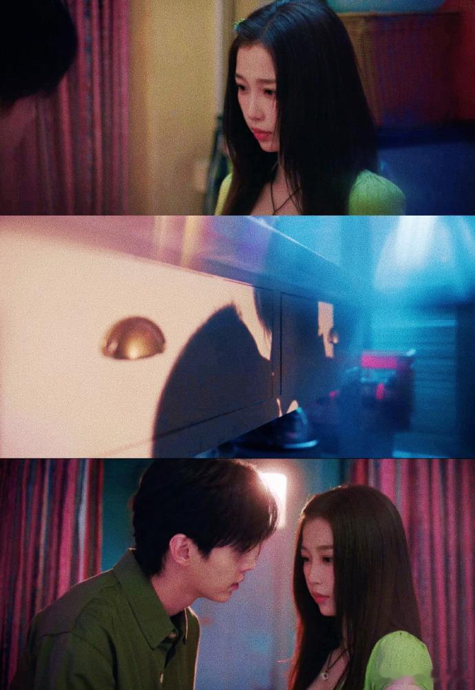 一部剧2集居然能亲8次前面剧情里那些若有若无的肢体接触、欲语还休的对话，都是在为