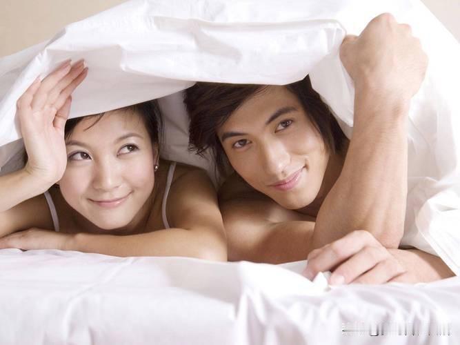 性生活排第一：成年人最快乐的10件事
一个健康成年人感到最快乐的十件事及占比: