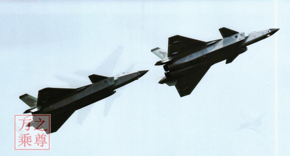 美国空军有1.4万名飞行员(不含海军和陆战队)，其中2000名是战斗机飞行员(数