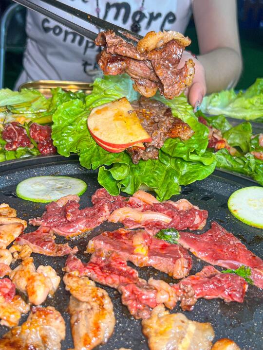 在惠阳‼️吃到会跳舞的炭烤鲜切牛肉！