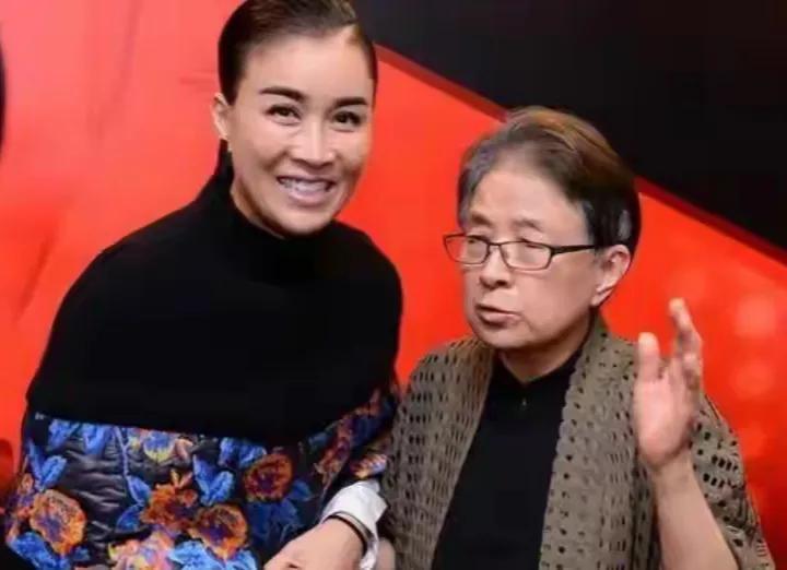 #可悲：有艺无德的又鸟# 

那英作为华语乐坛的代表性人物，其独特的性格和直率的