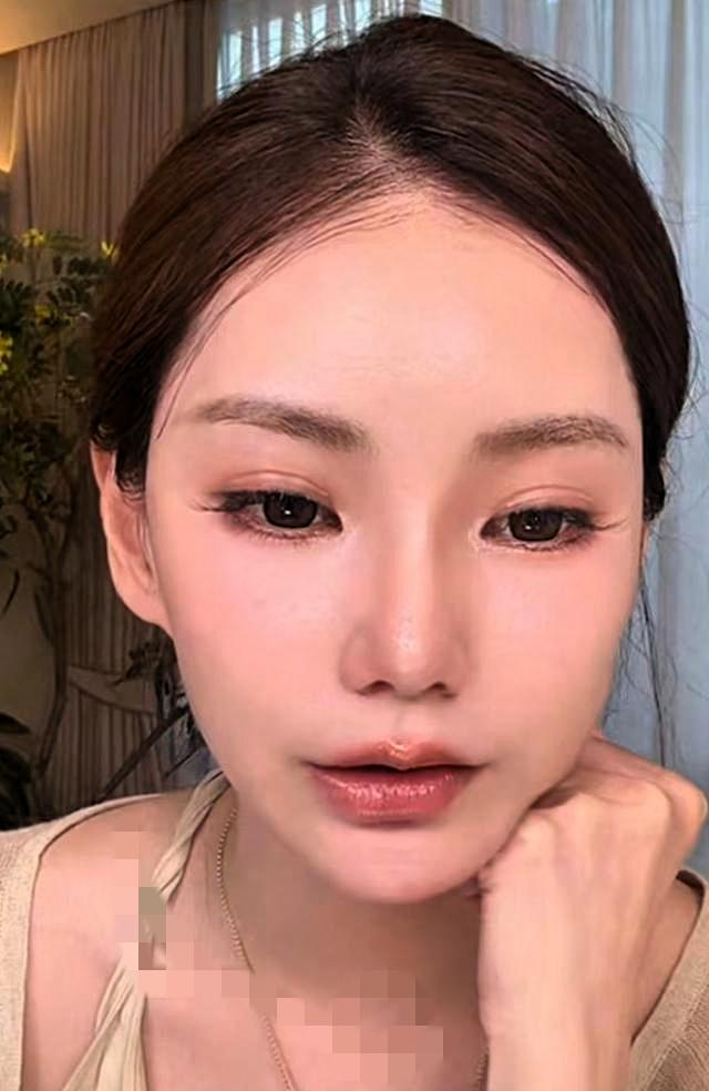 谁能料到风光嫁入汪家的马筱梅，私下满是心酸，一句感慨戳中无数二婚女性心底的无奈。