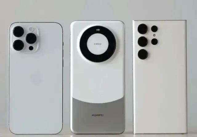 这三台手机，哪台最好看
论审美，我首选华为Mate60 pro
极具对称的镜头模