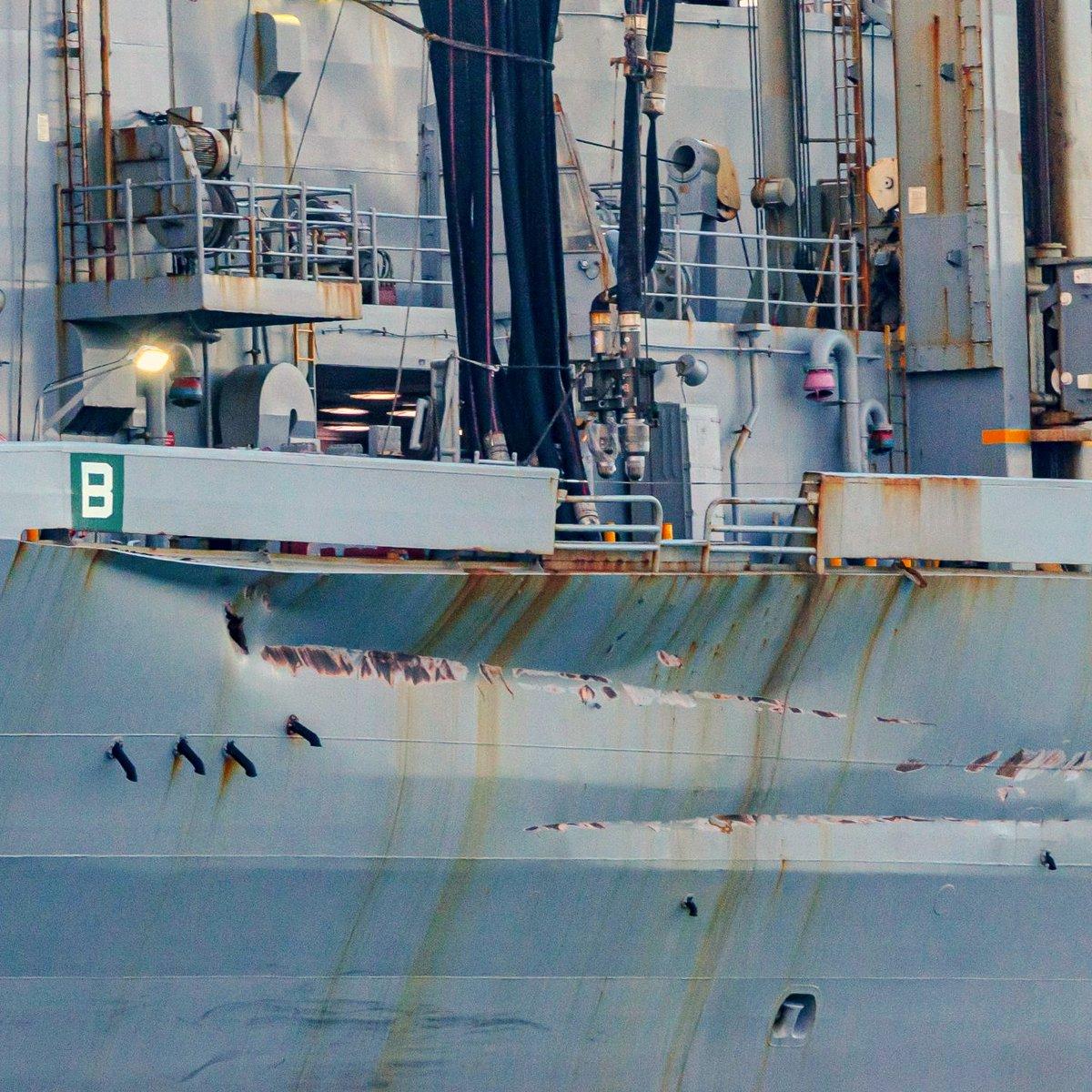 2月11日与“特鲁克斯顿”号军舰相撞后，“供应”号补给舰可见受损画面！——USN