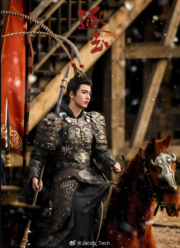 央视新闻夸了张凌赫雉鸡翎造型 emmm造型是好看的，可是感觉还是从流水线出来一样