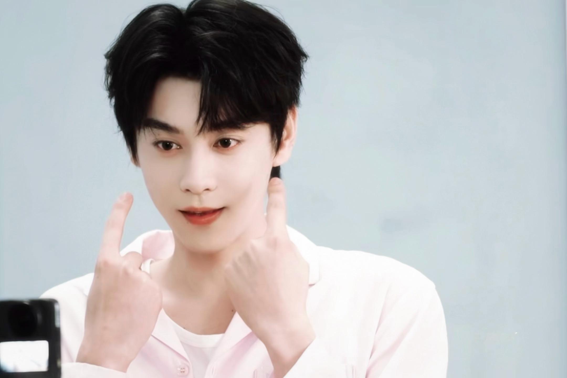 加油！田小葵 💪🏻田栩宁猫人品牌代言人