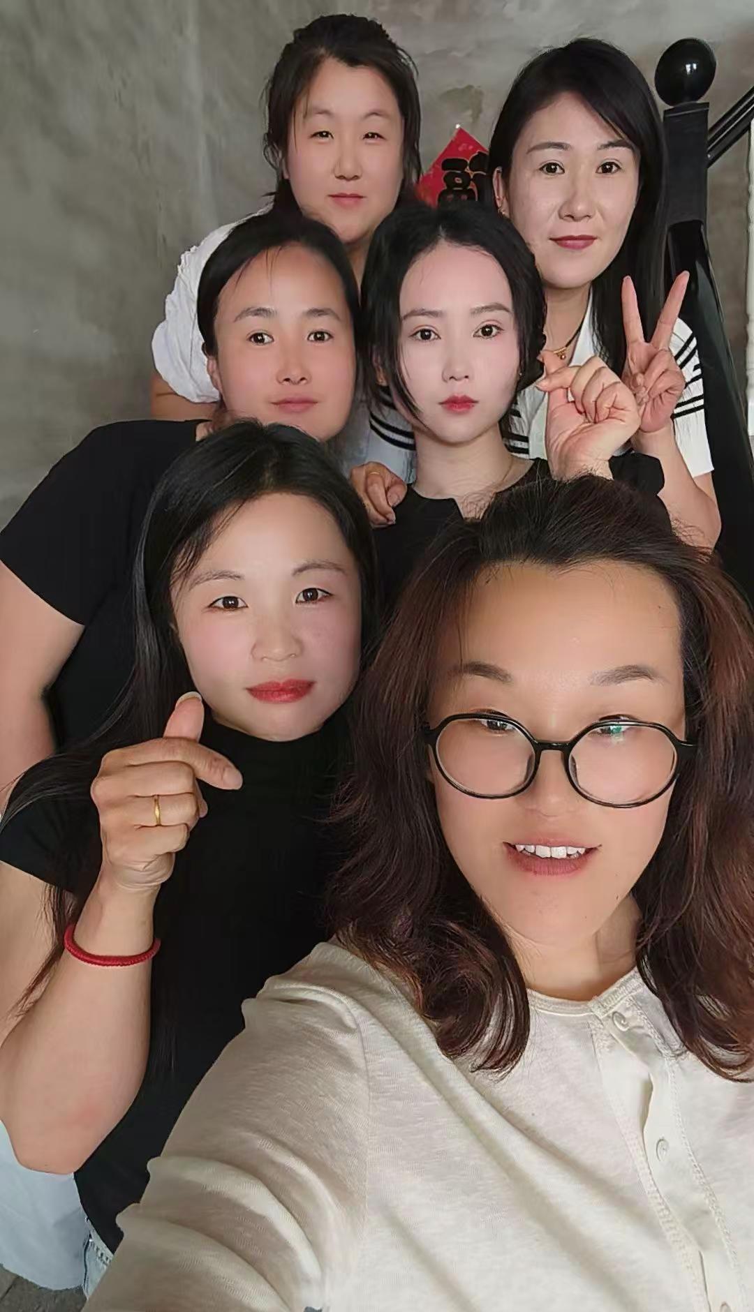 转眼之间已经走过了3个十年了，希望我们下个十年越来越好