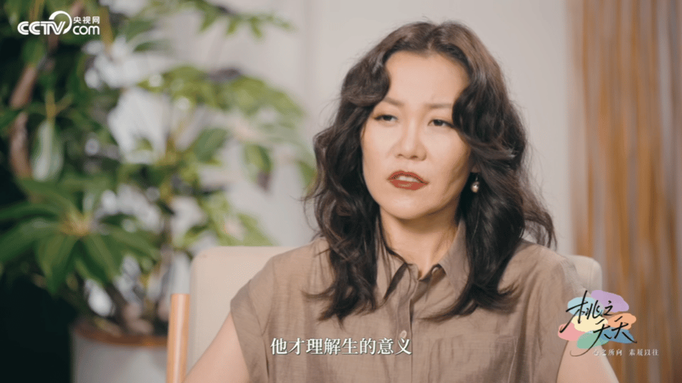 宠物殡葬师受访谈生死观 被《桃之夭夭》这期采访戳中了！宠物殡葬师王馨欣分享的经历