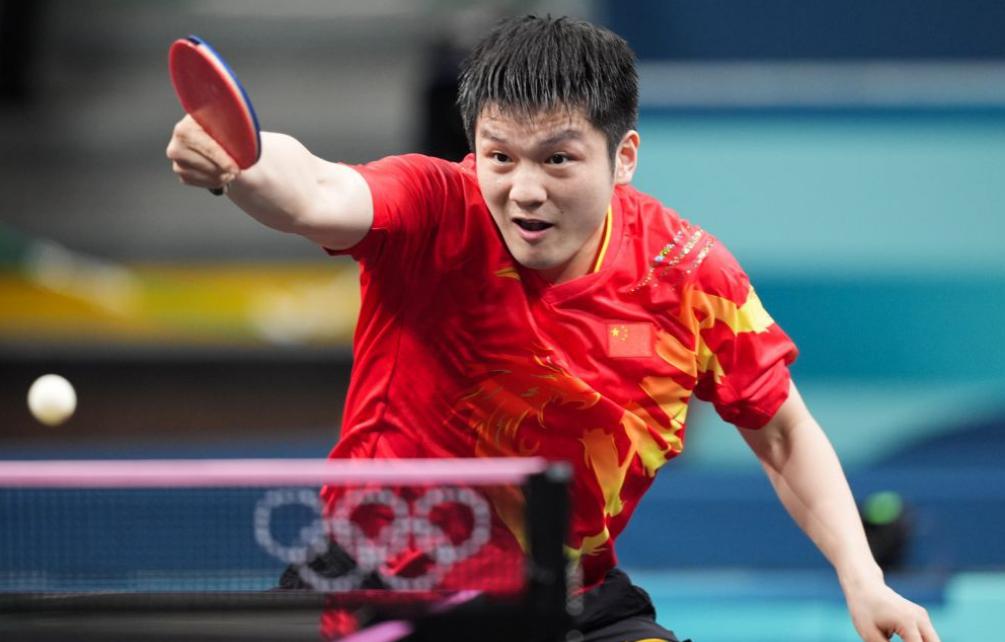 力量、旋转、相持、心态全是天花板级别，球风厚重又暴力，正手杀伤力拉满，反手又稳又