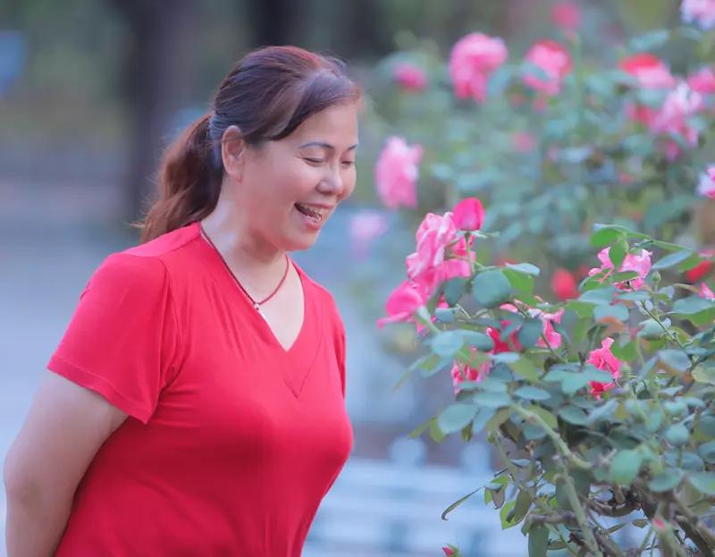 前两天和朋友吃饭聊到60岁后还去不去工作，大家看法不一。有人觉得该歇歇，有人想找