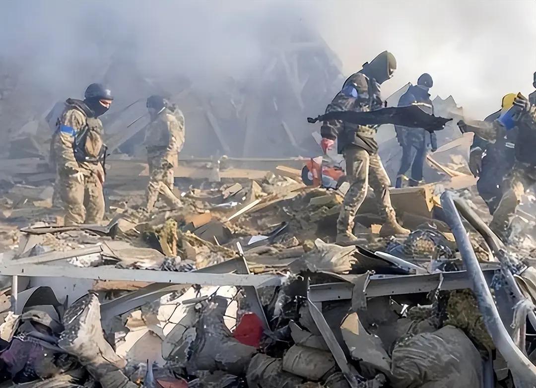 中东局势一乱，石油价格如同坐上火箭一般疯涨，国际原油价格累计涨幅约达12%，攀升