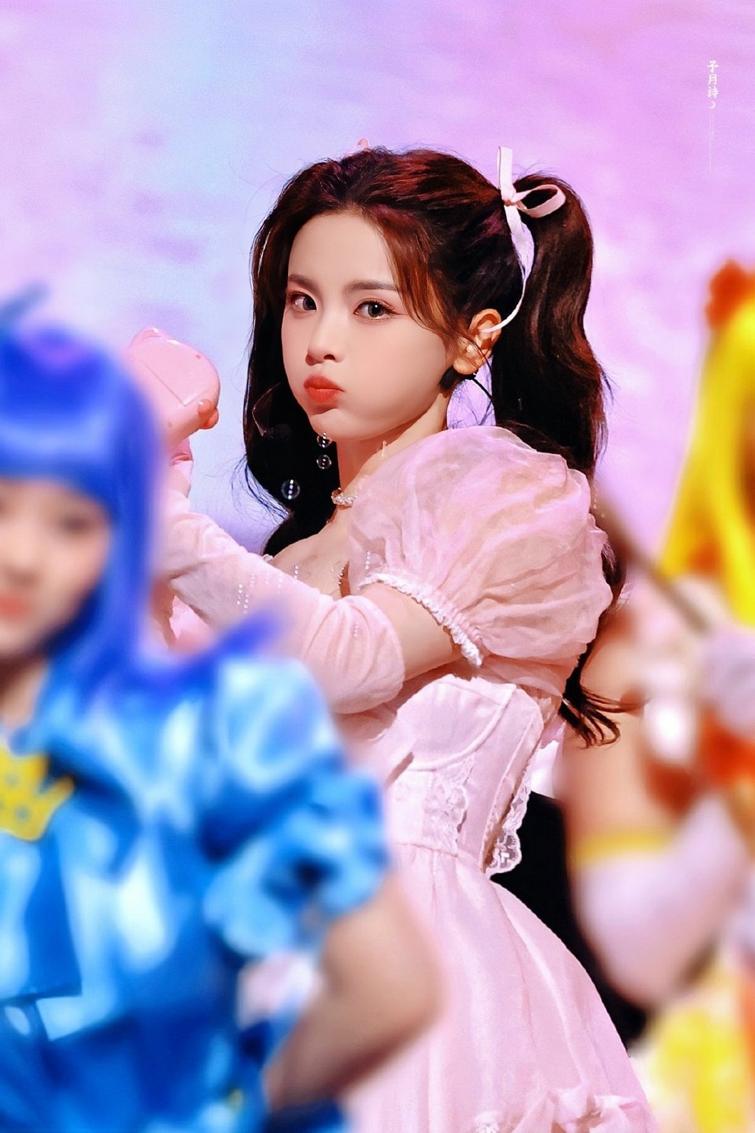 #杨超越[超话]#ycy#杨超越双马尾公主裙造型# ycy#杨超越粉色公主裙# 