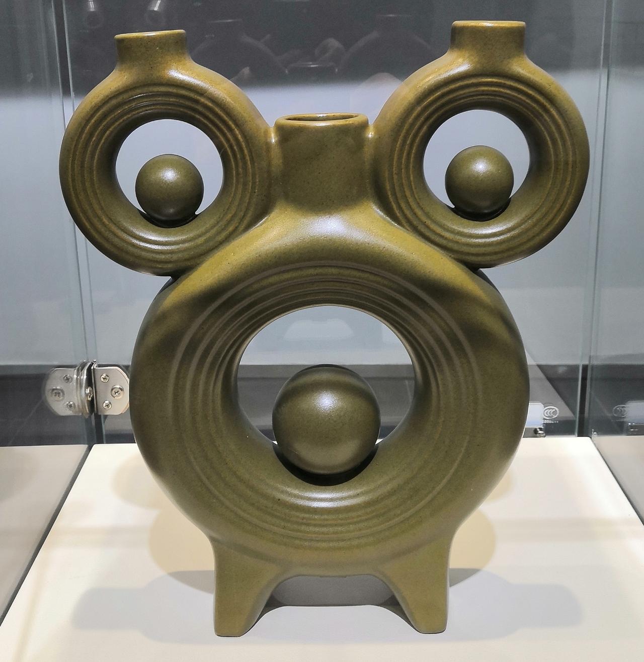 中国工艺美术大师陈贻谟的陶艺作品欣赏一一