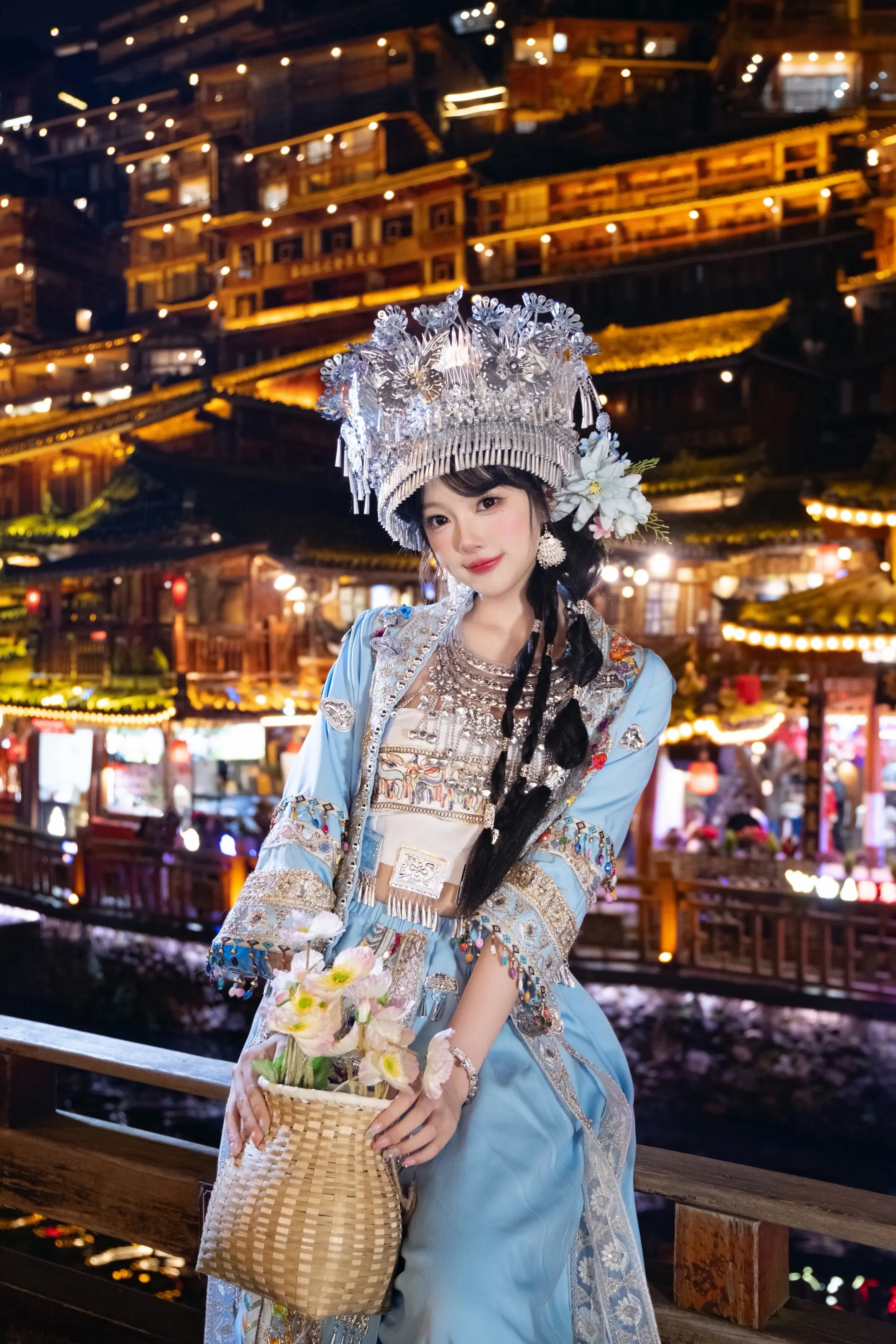 苗服服饰真的很美