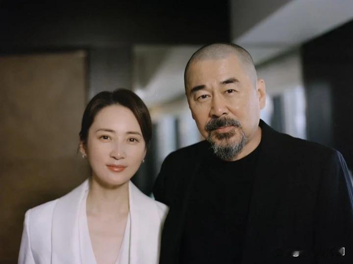 作为明星夫妻，蒋勤勤和陈建斌，有种说不来的朴实感#娱乐圈真爱探讨#