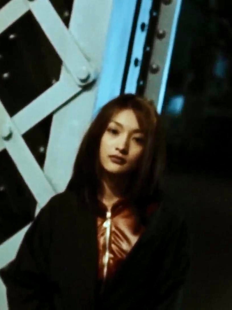 2000年，《苏州河》中的周迅。 ​​​