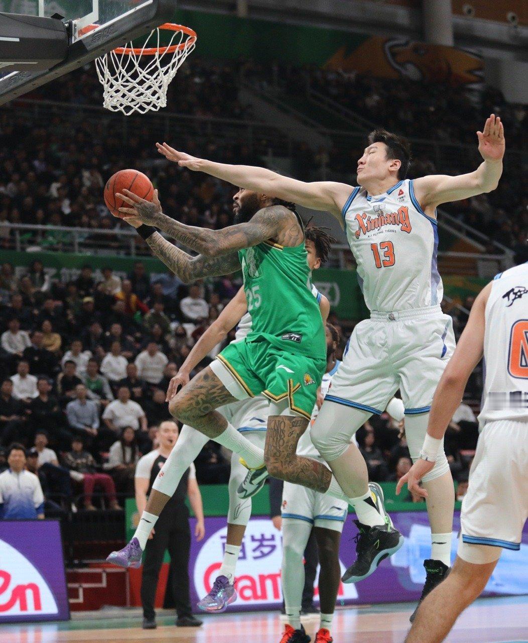 沈阳·辽宁体育馆