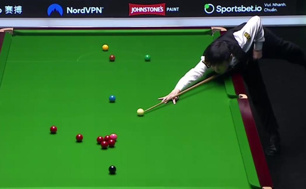 斯诺克巡回锦标赛决赛第一阶段结束！赵心童暂时5-3特鲁姆普

       北京