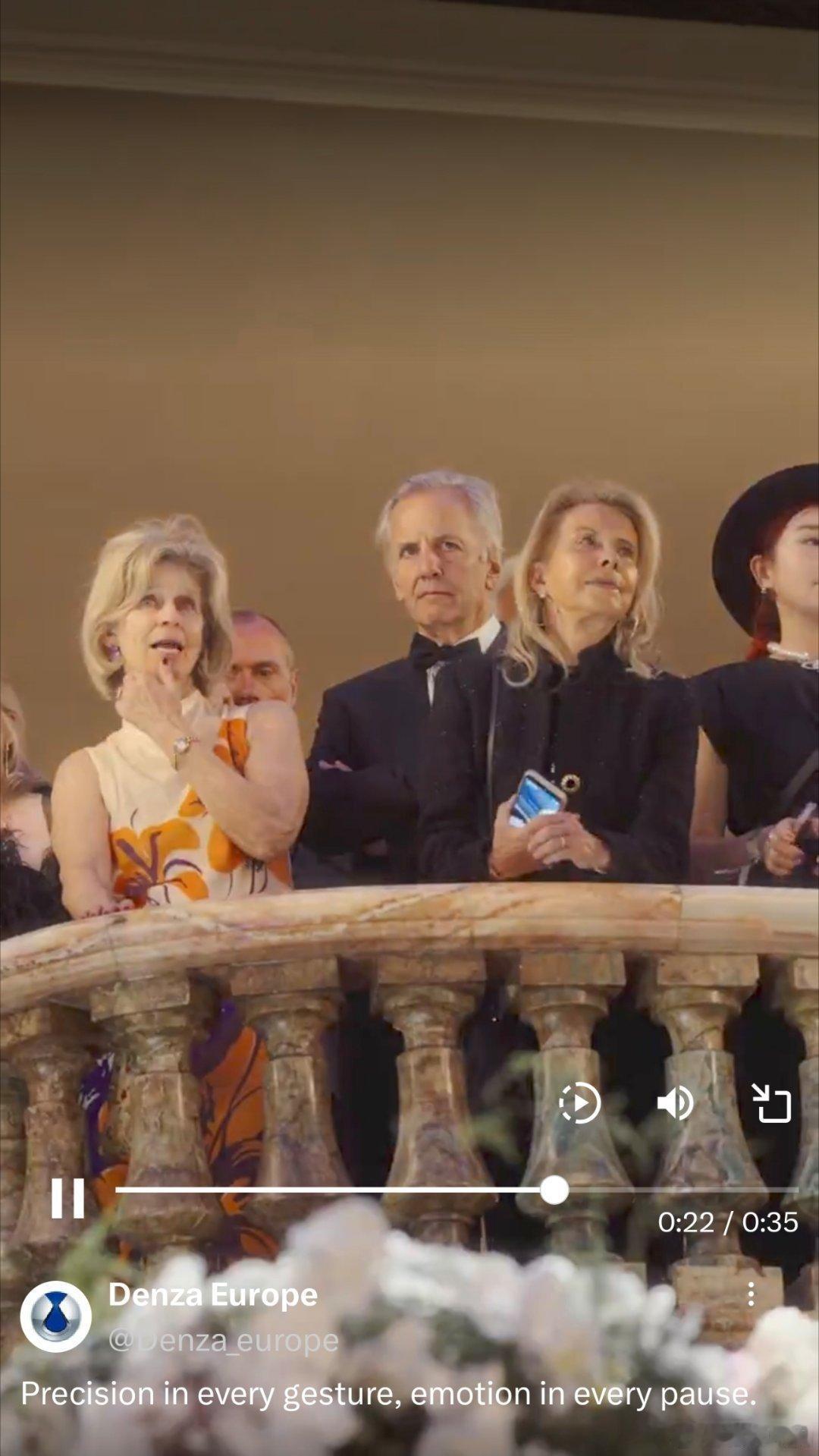 你兄弟们能猜到这是在干什么吗？这其实是前段时间在巴黎歌剧院举行的比亚迪腾势Z9G