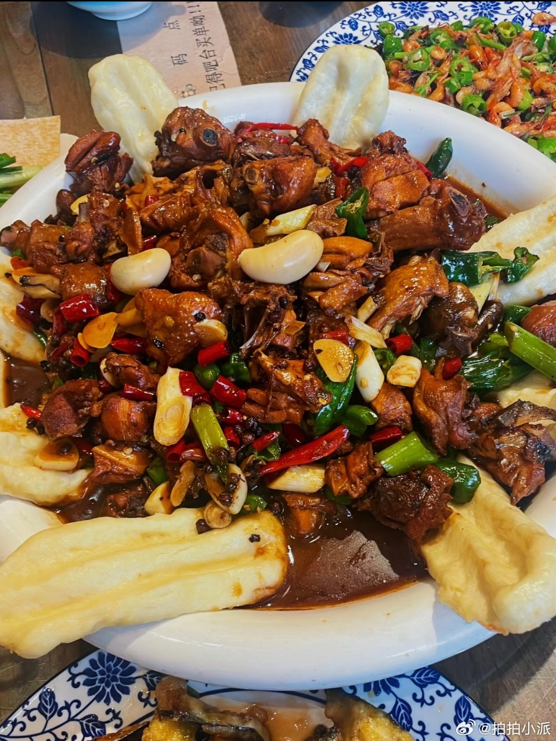 怪不得有人做饭这么好吃我特别爱吃我叔做的炒鸡，感觉别人做的都没有呢个味道，直到有