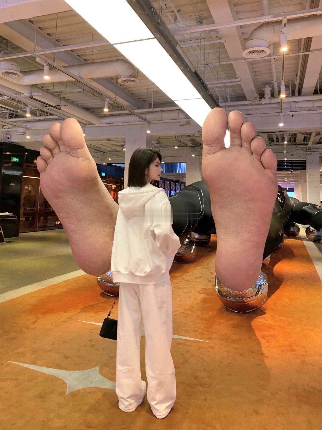 上海｜GM巨人展 🦶