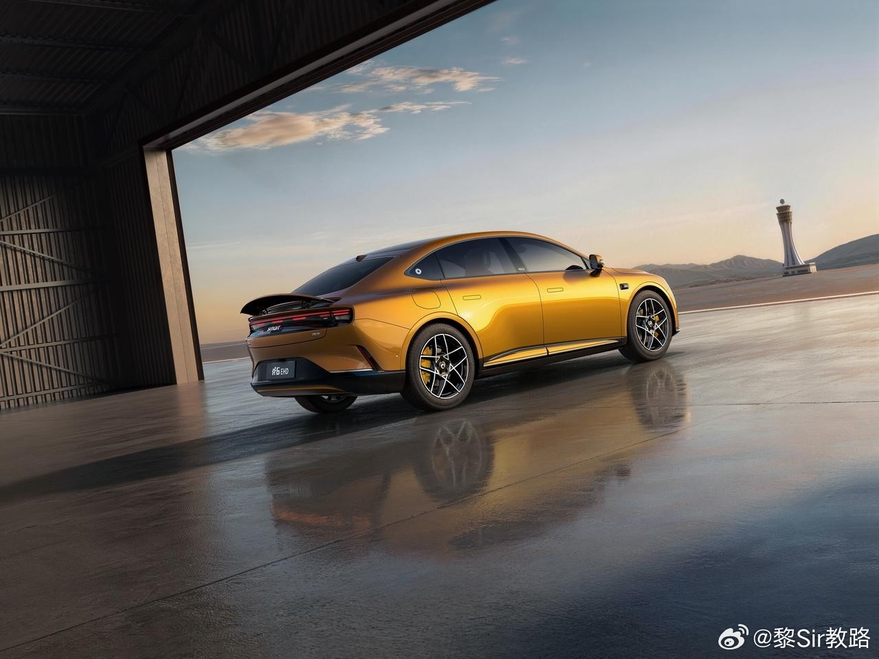 你愿意为车内的仪式感买单吗豪华掀背精灵6号内饰⾸次曝光 其实我想说，精灵6号挺有