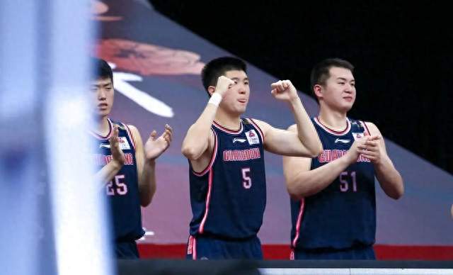 重磅，广东宏远三将令人唏嘘，刘晓宇不服老，王薪凯无人问津！