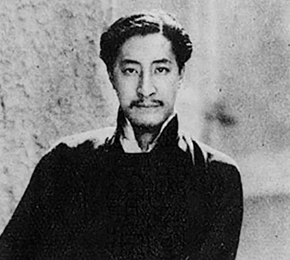 民国美男：情人与妻子处成姐妹，女佣为他生儿育女，62岁微笑赴死
 
邵洵美这个名
