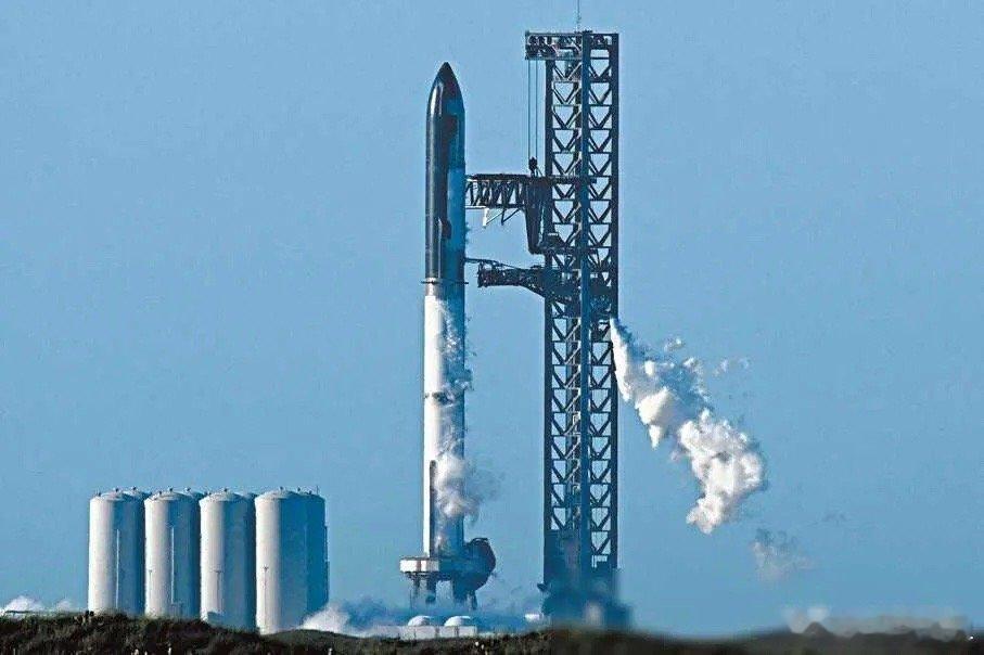 马斯克做对了什么？#星舰第三次试飞# 星舰第三次试飞算成功了吗？应该是的，第一次