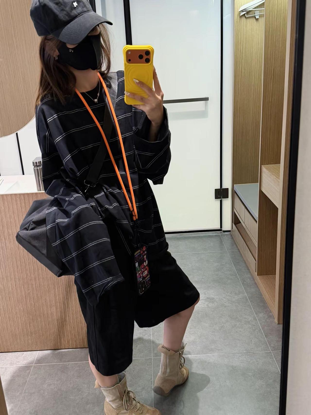 “每段路都有它的意义 别频频回头 也别否认当初的坚持”