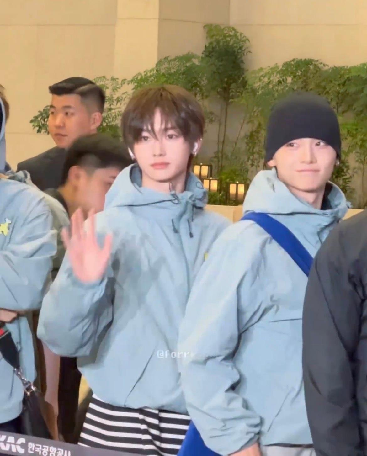 我好想笑 
