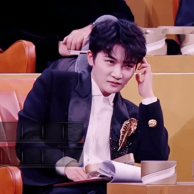 周深 ✨周深2025深深的巡回演唱会 ✨周深中国唱将 【小圈跟米子们说早上好呀】