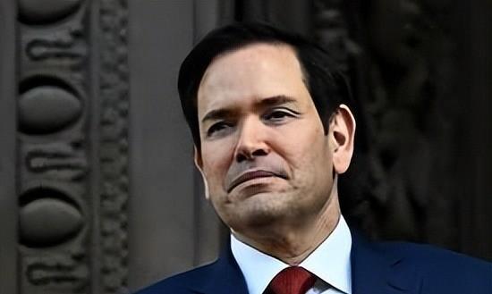 当年把话说得有多狠，如今站在门口就有多尴尬：被中国明确制裁的鲁比奥，竟可能要随特