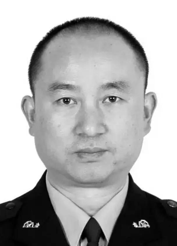 王智芬（1974年4月17日-2024年2月21日），男，汉族，中共党员，大专文