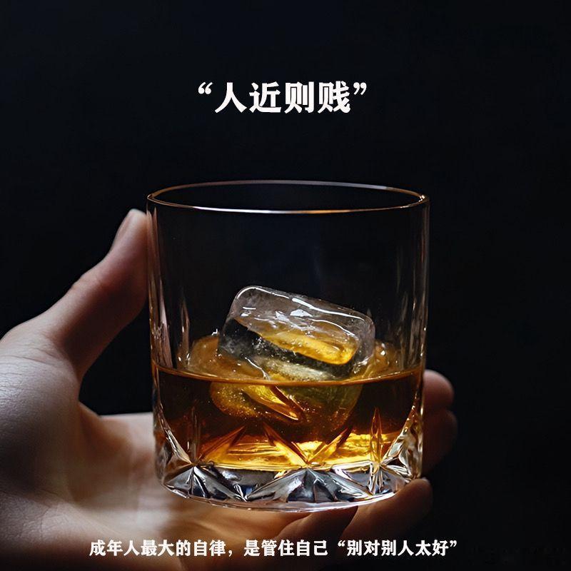 随手拍任何关系，问心无愧就好了!时间证明不了什么，任何人在任何时候，分道扬镳都很