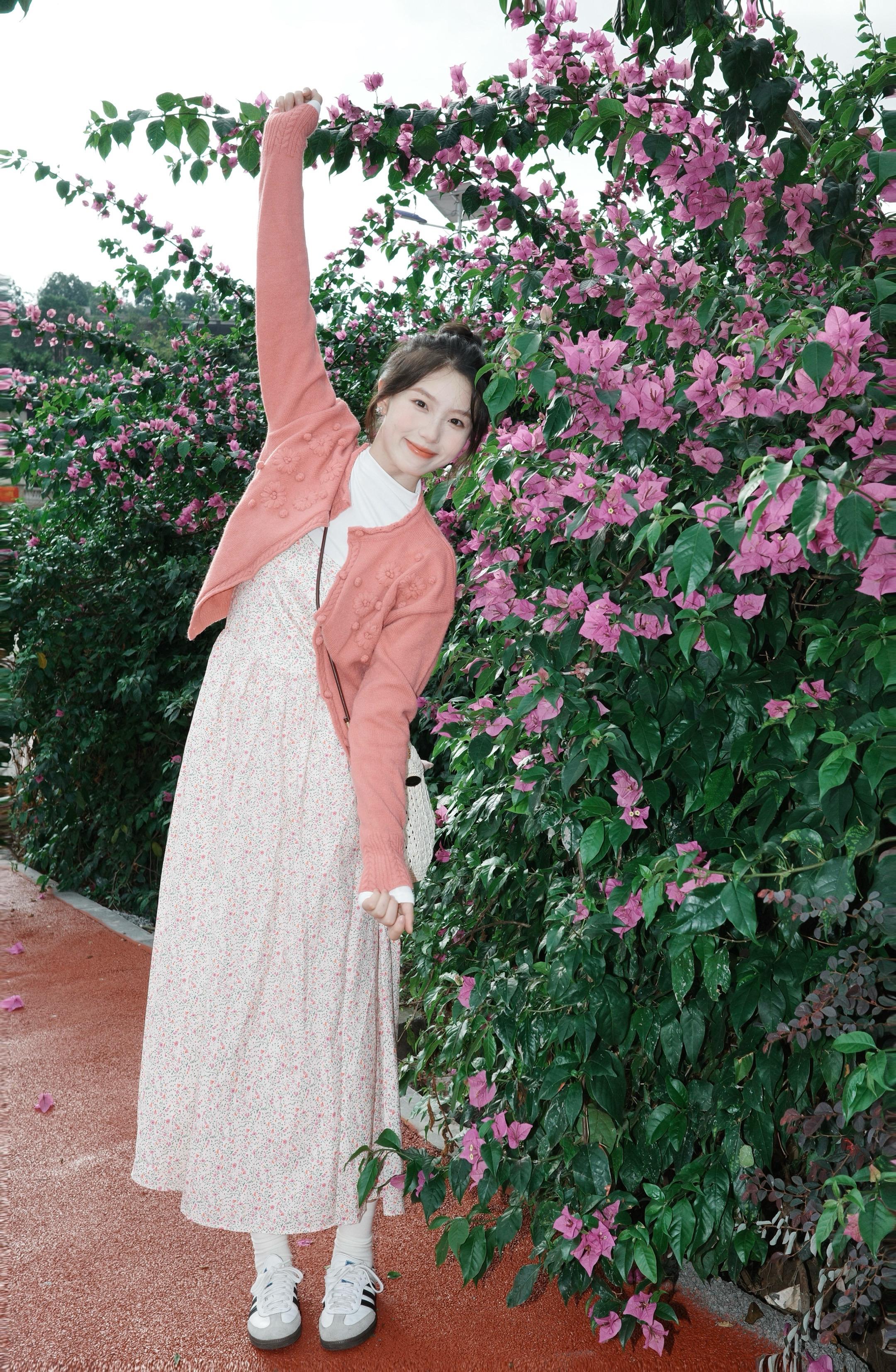 我会更坚强 会更丰盈 会走得更远。