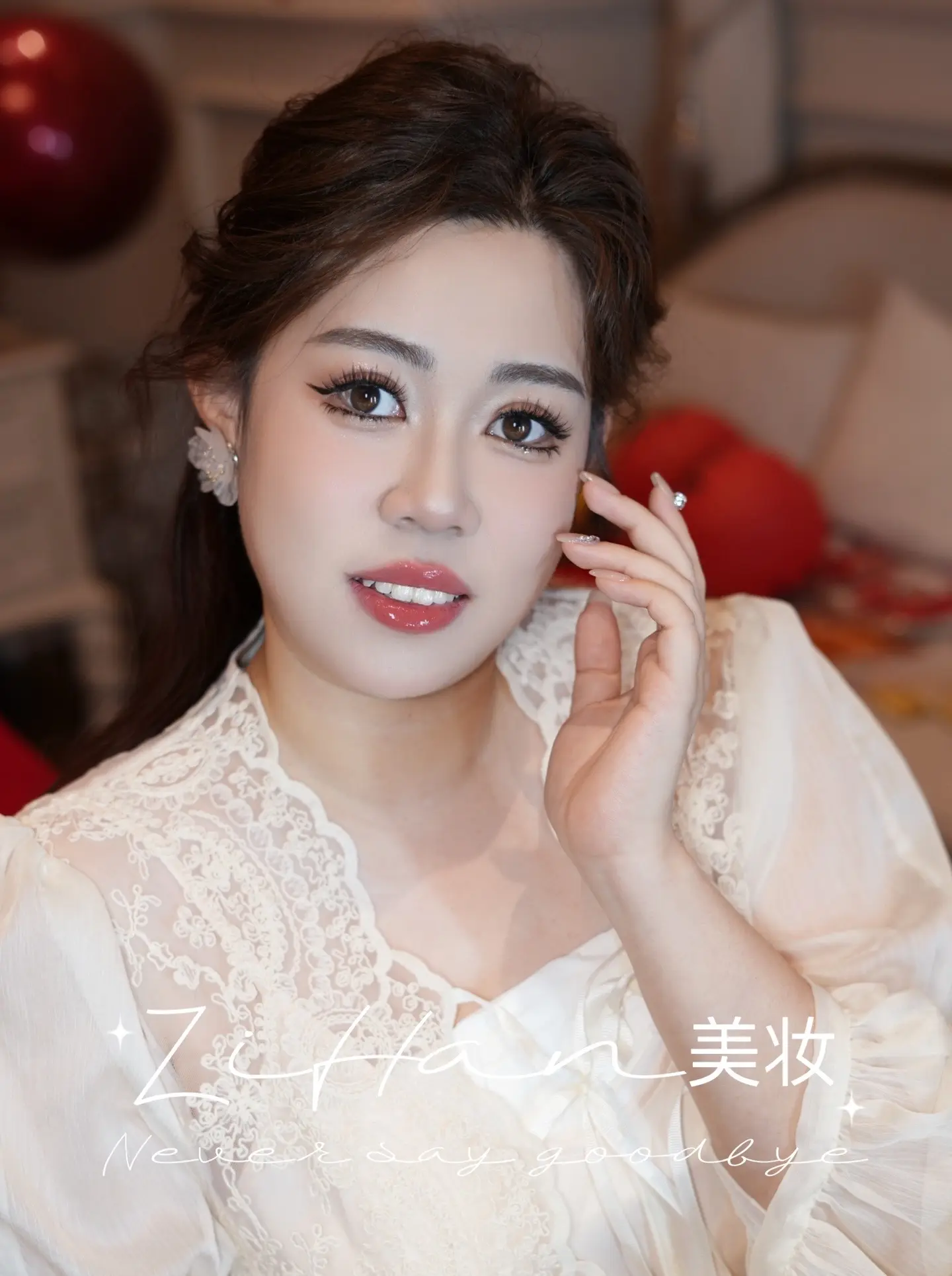 新娘说被我化的眼妆感动的要哭了。每一场婚礼我都拼劲所能，只为能给你们留...